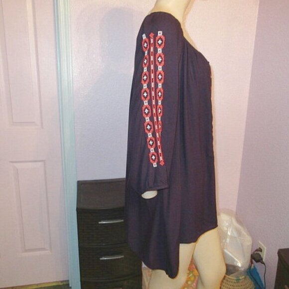 Karen Kane Tunic Top Size XL Embroidered Asymmetrical 3/4 Sleeves Boho Peasant - Picture 3 of 7